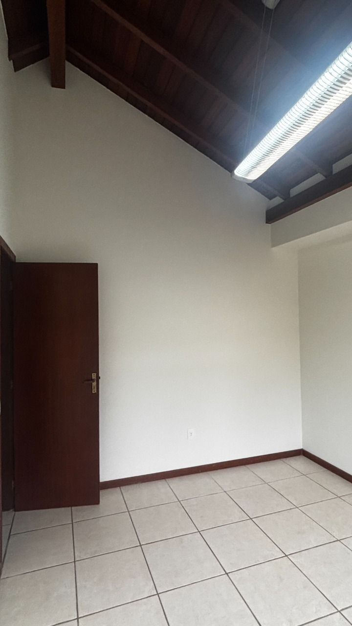 Casa em Condomínio à venda no Santo Antonio De Lisboa: 