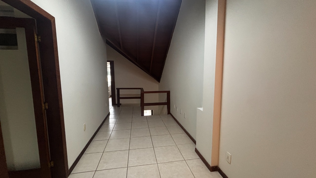 Casa em Condomínio à venda no Santo Antonio De Lisboa: 