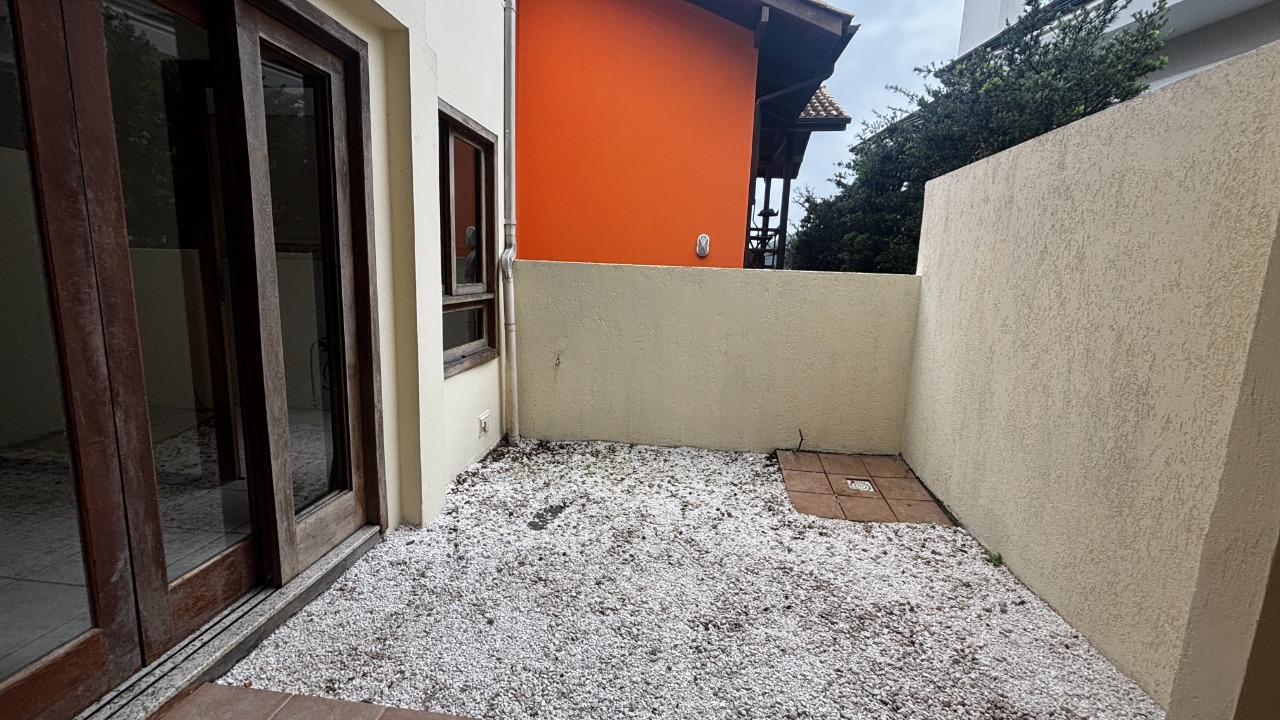 Casa em Condomínio à venda no Santo Antonio De Lisboa: 