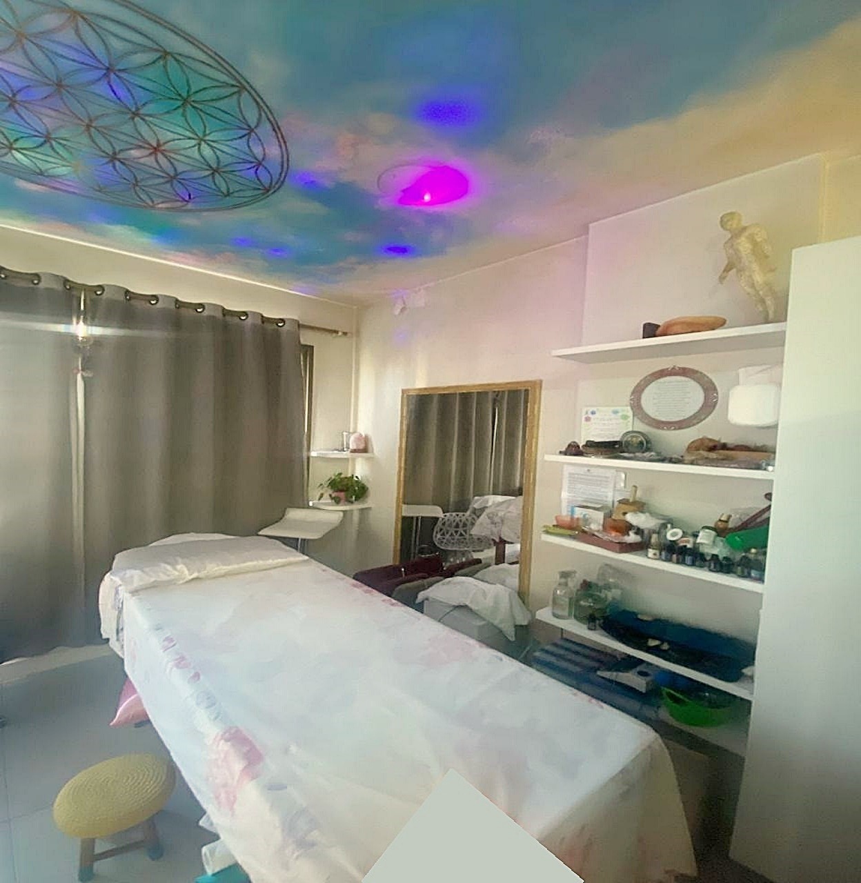 Salas/Conjuntos à venda no Trindade: 