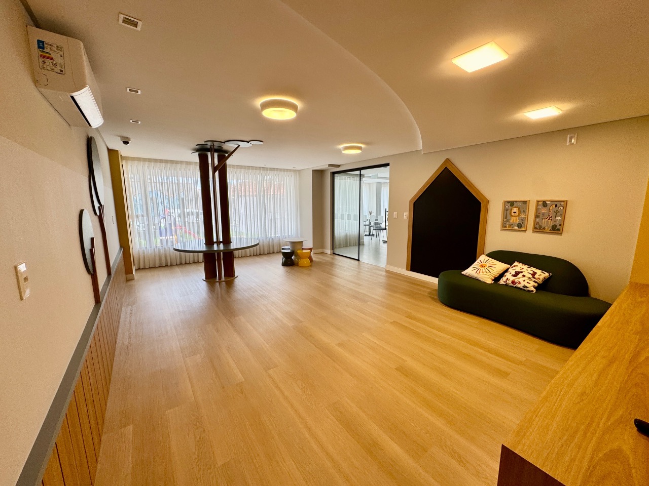 Apartamento à venda no Barreiros: 