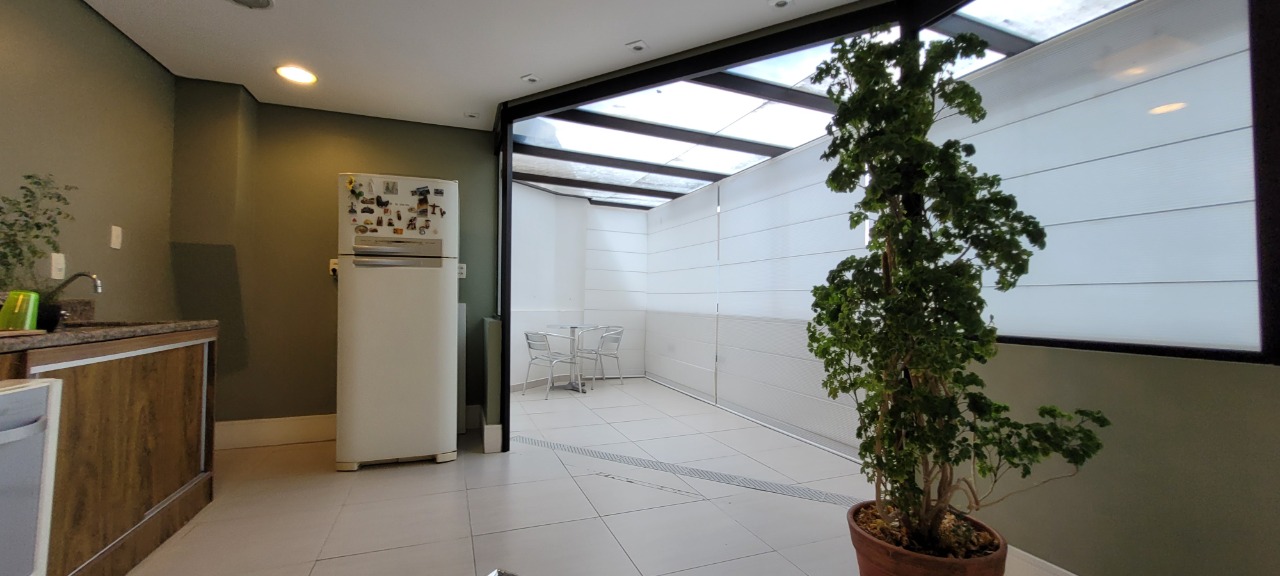 Cobertura duplex à venda no Centro: 