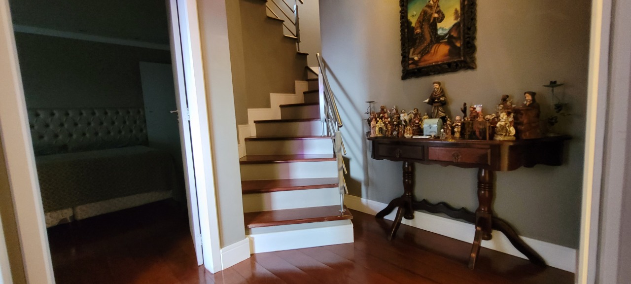 Cobertura duplex à venda no Centro: 