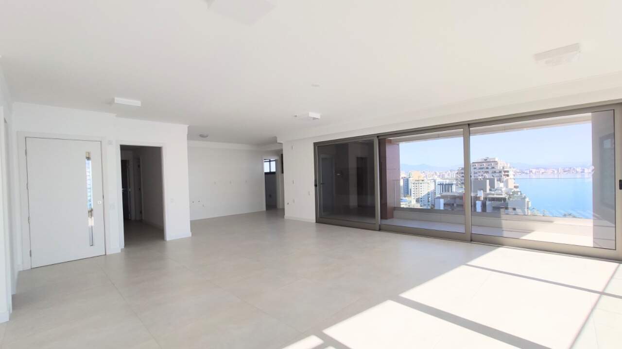 Apartamento à venda no Agronomica: