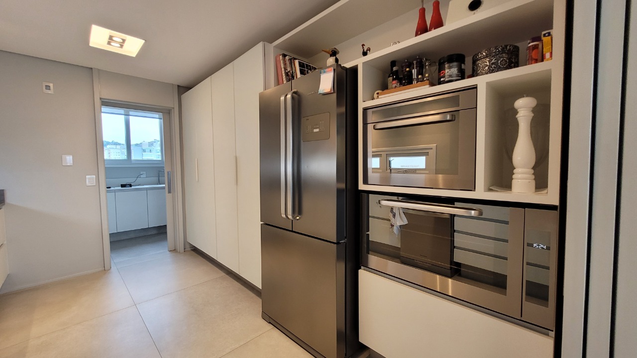 Cobertura duplex à venda no Centro: 