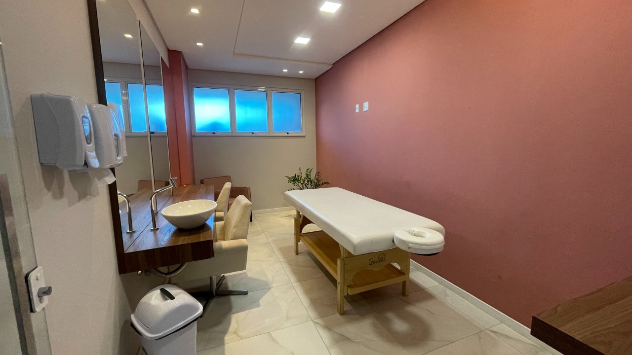 Apartamento à venda no Barreiros: Espa o Beauty