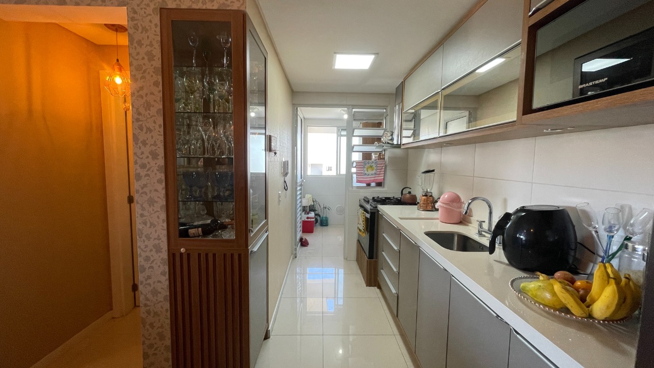 Apartamento à venda no Barreiros: 