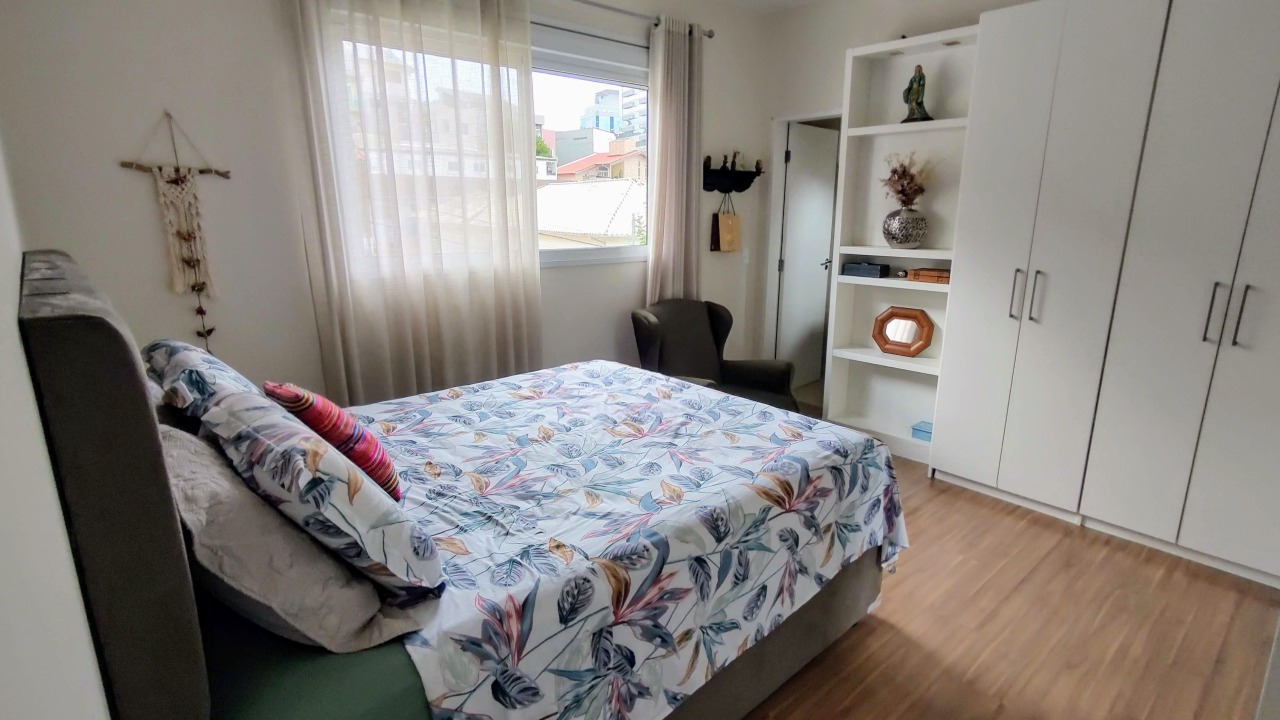 Casa à venda no Centro: 