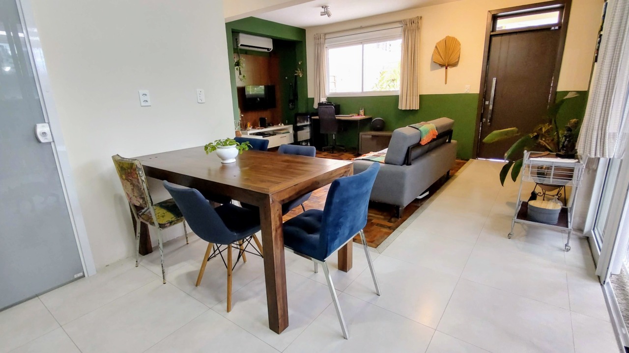 Casa à venda no Centro: 