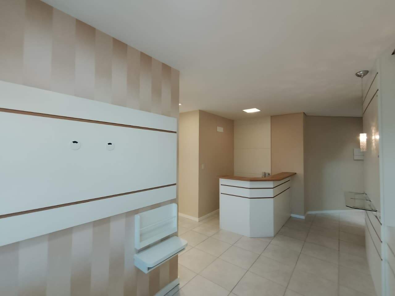 Sala para aluguel no Agronomica: