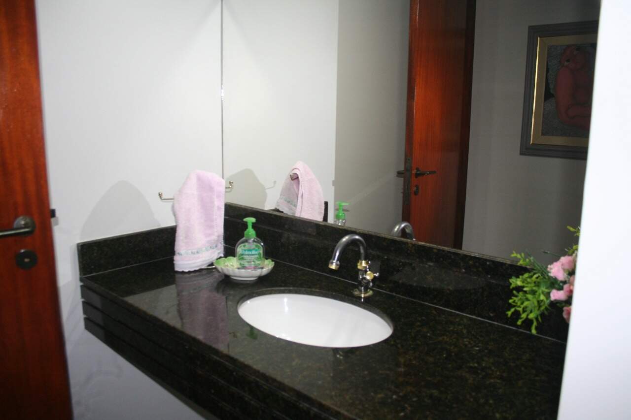 Apartamento à venda no Agronomica: