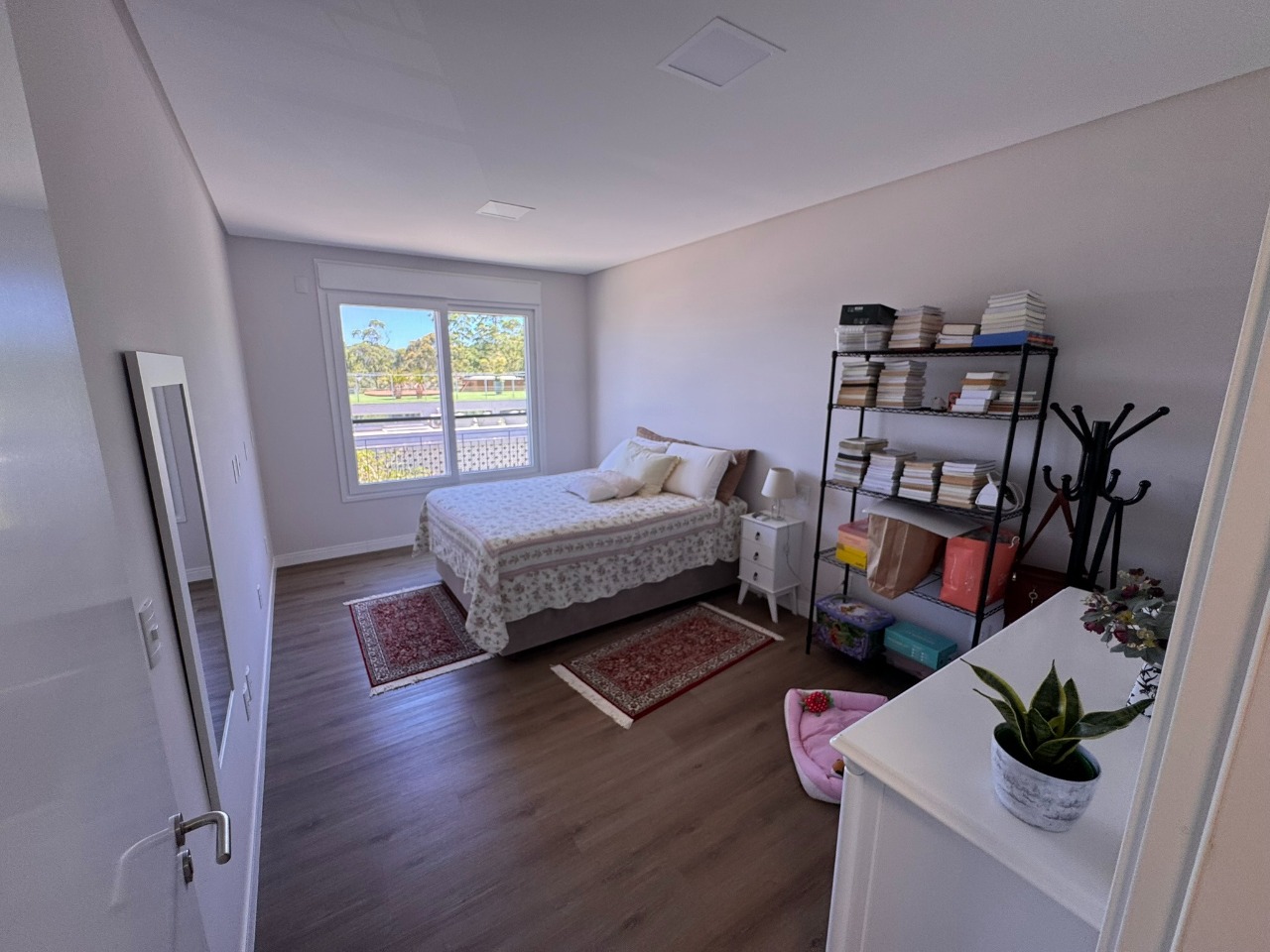 Casa em Condomínio à venda no Cacupe: