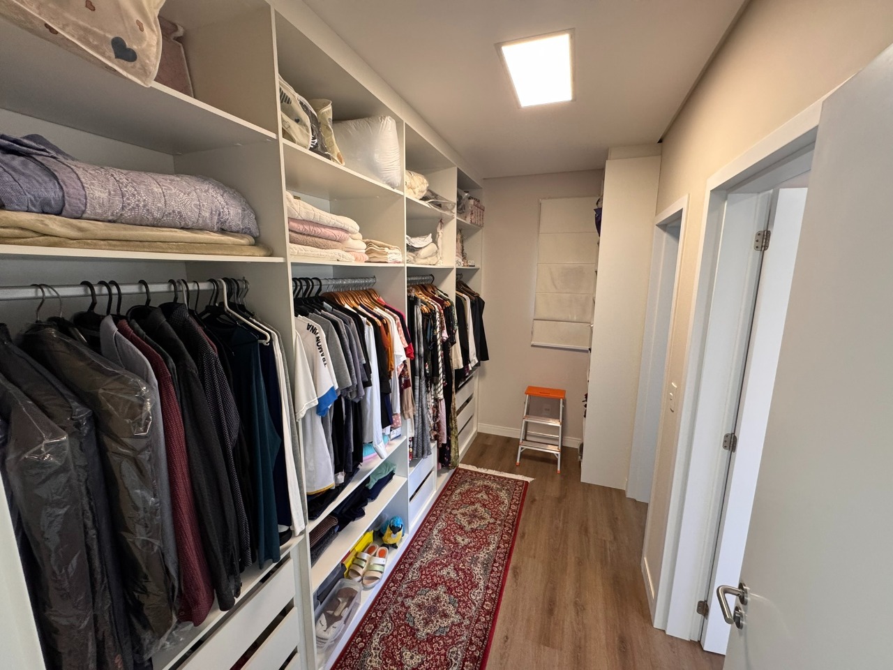 Casa em Condomínio à venda no Cacupe: