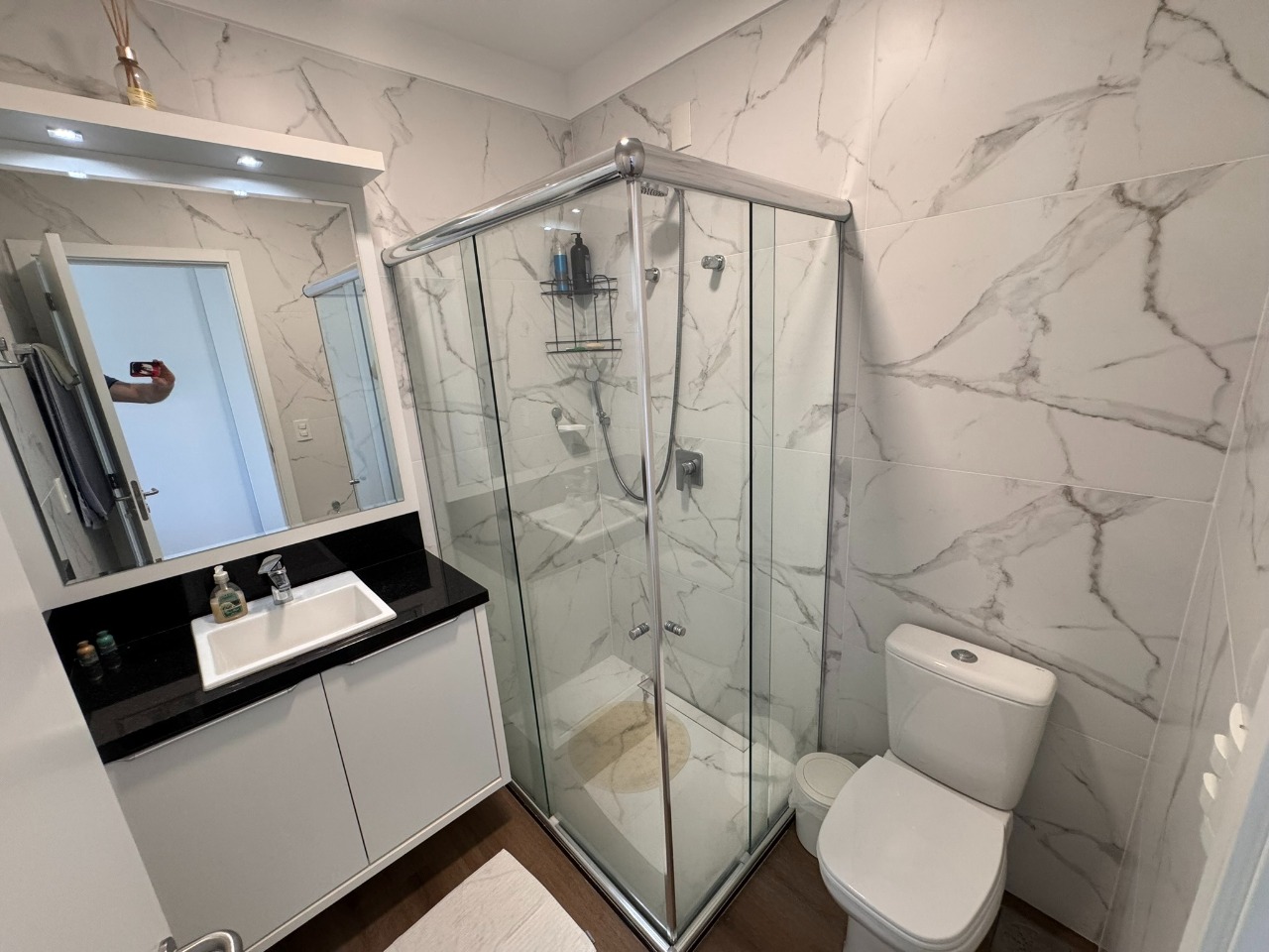 Casa em Condomínio à venda no Cacupe: