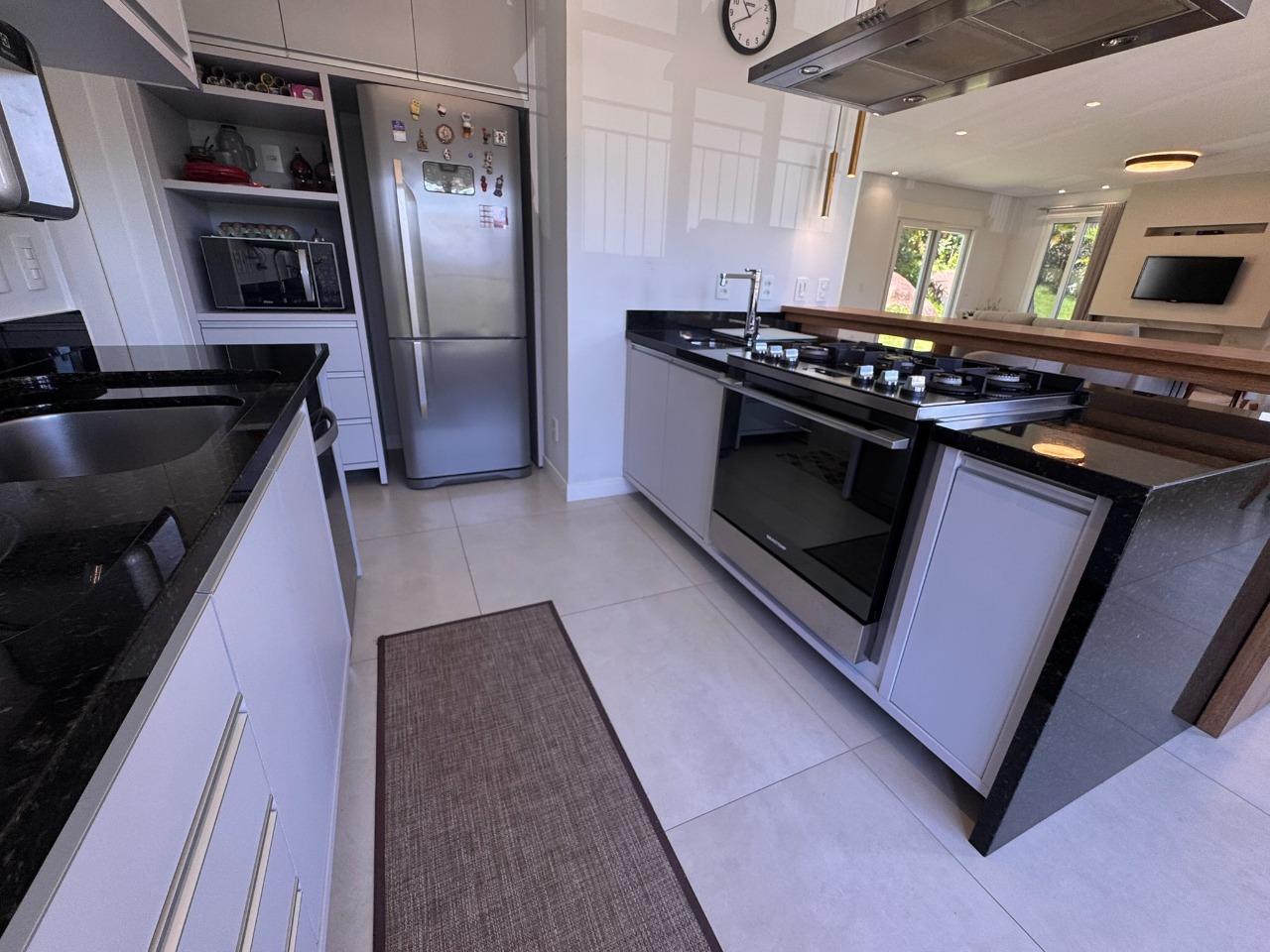 Casa em Condomínio à venda no Cacupe: