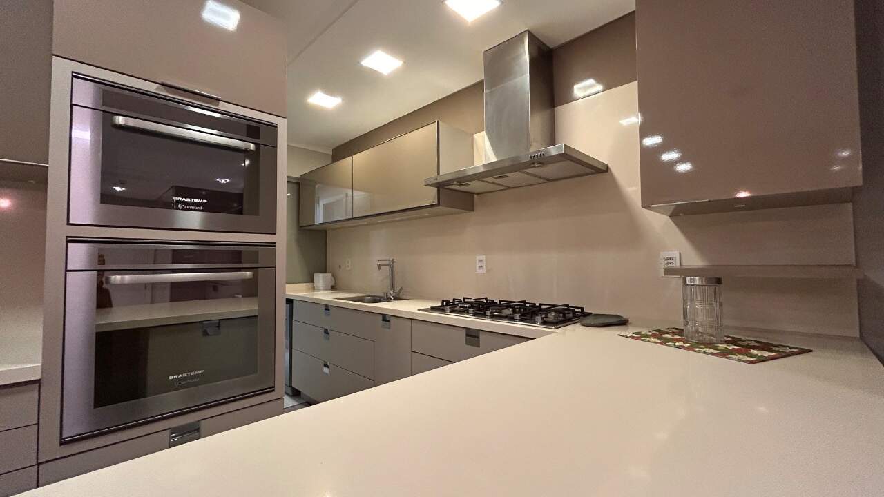 Apartamento à venda no Agronomica: 