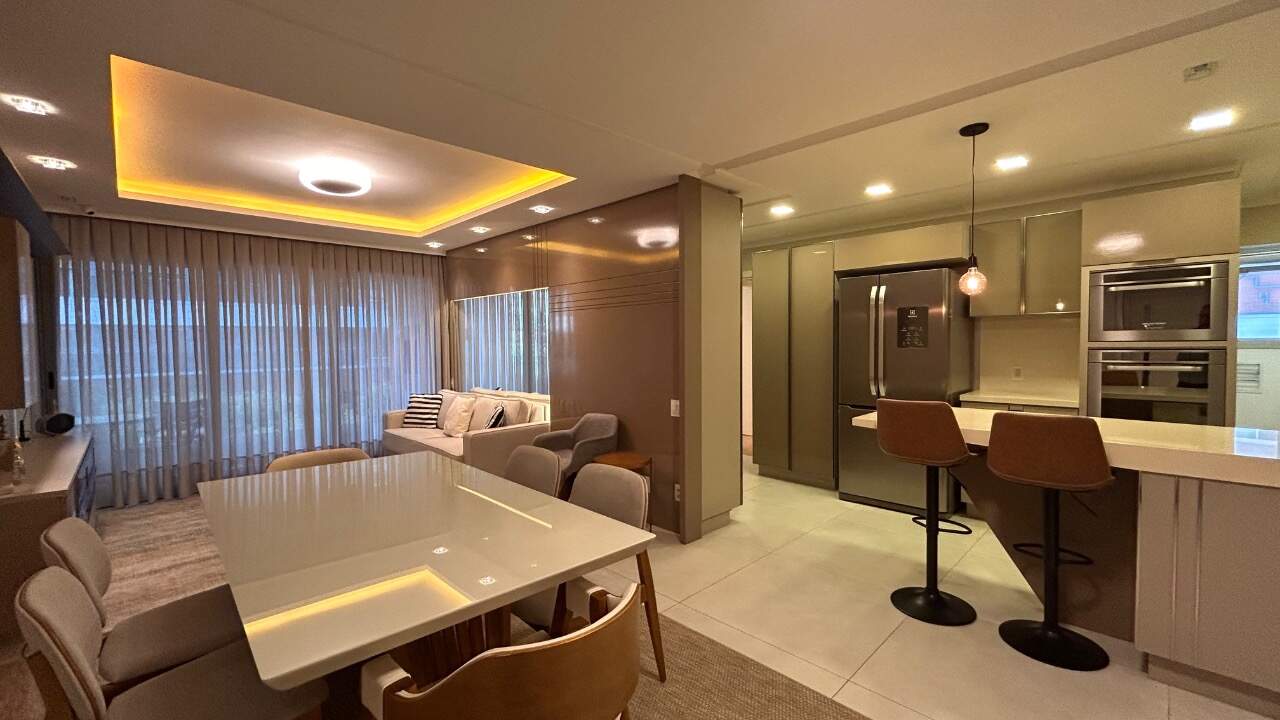 Apartamento à venda no Agronomica: 