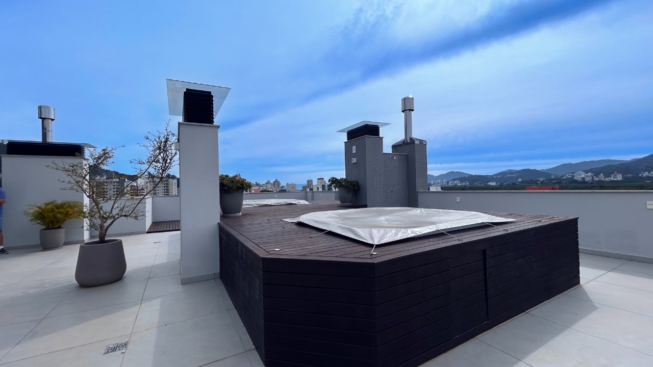 Apartamento à venda no Trindade: 