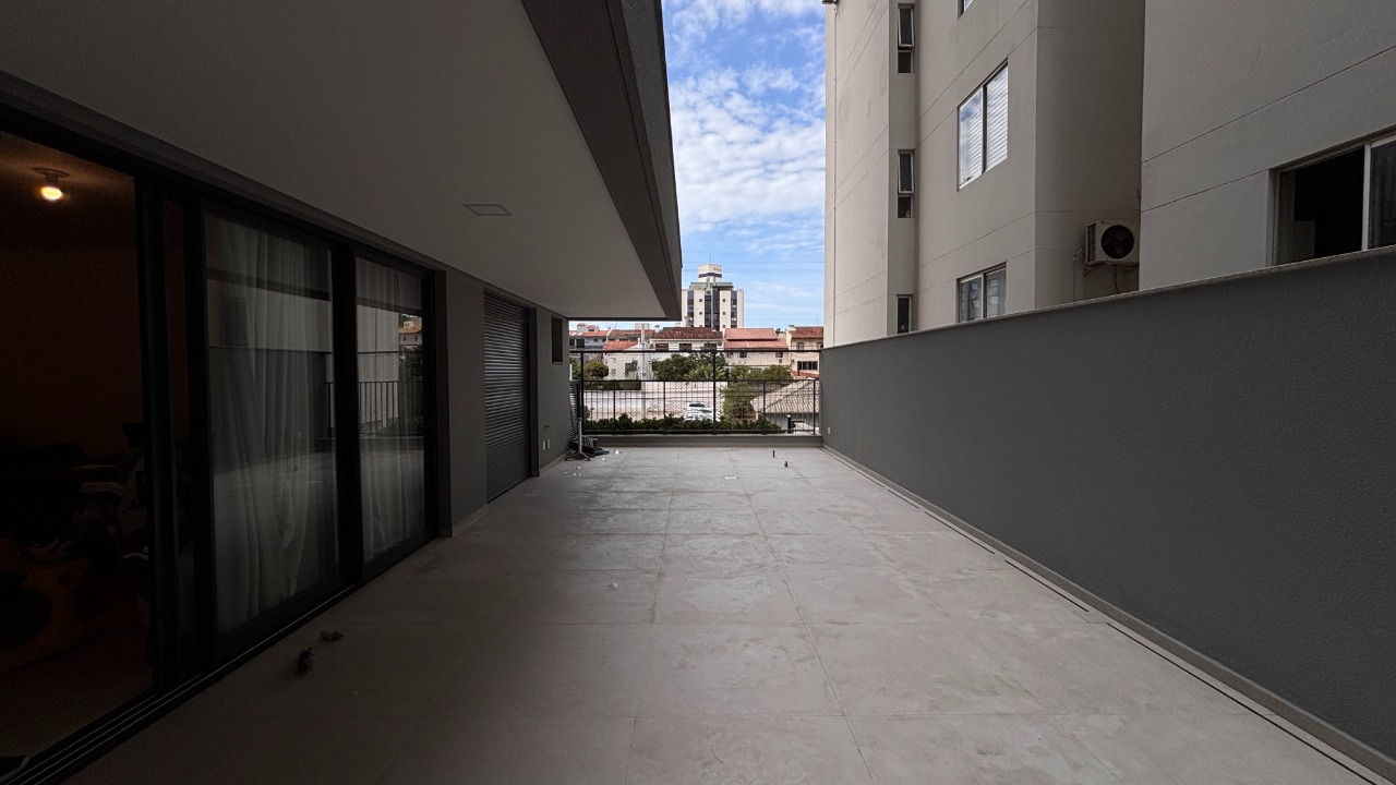 Apartamento à venda no Estreito: 