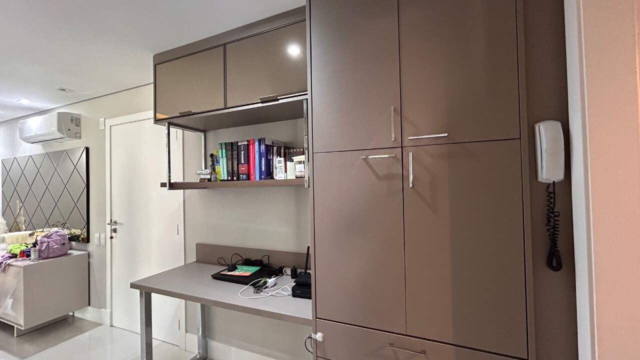 Apartamento à venda no Agronomica: 