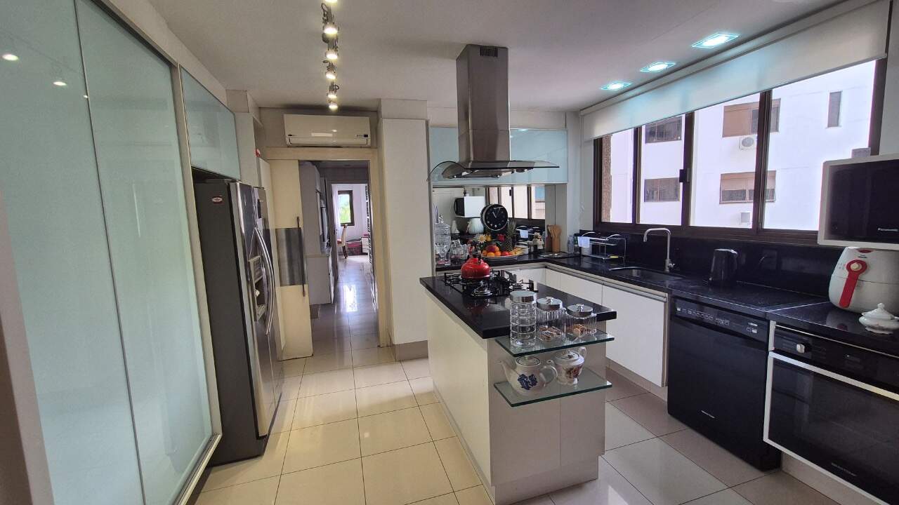 Apartamento à venda no Agronomica: