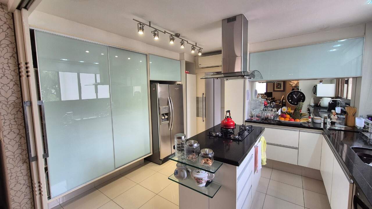 Apartamento à venda no Agronomica: