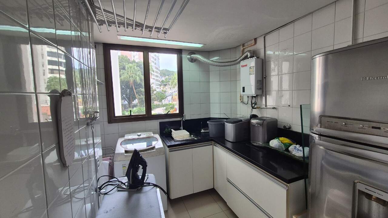 Apartamento à venda no Agronomica: