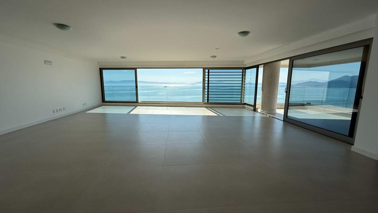 Apartamento à venda no Agronomica: