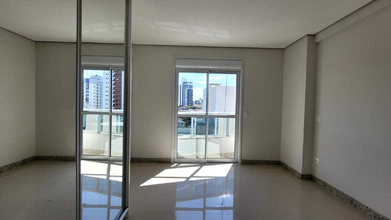 Apartamento à venda no Agronomica: