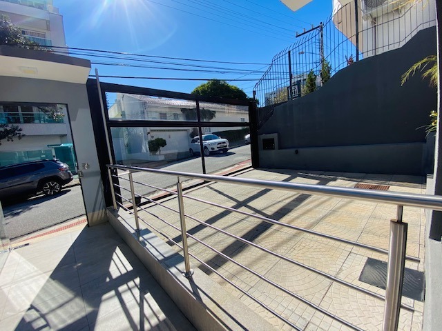 Salas/Conjuntos à venda no Centro: 