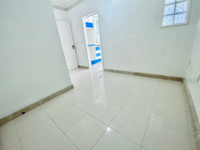 Salas/Conjuntos à venda no Centro: 