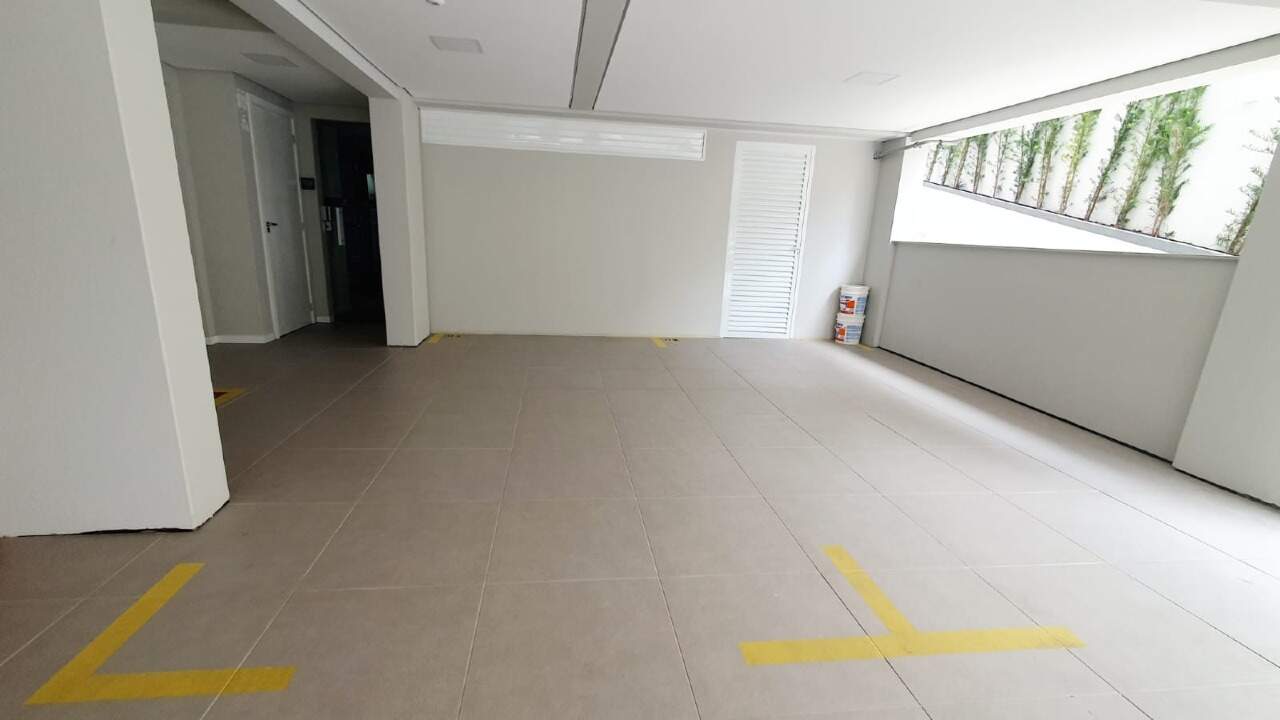 Estúdio à venda no Carvoeira: 