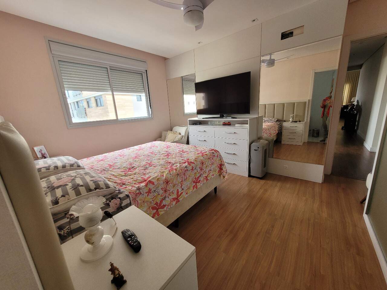 Apartamento duplex à venda no Estreito:
