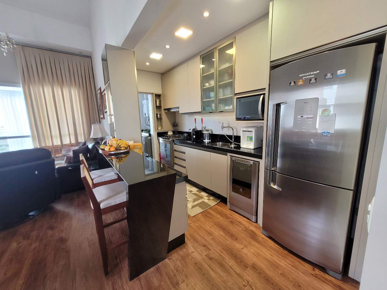 Apartamento duplex à venda no Estreito: