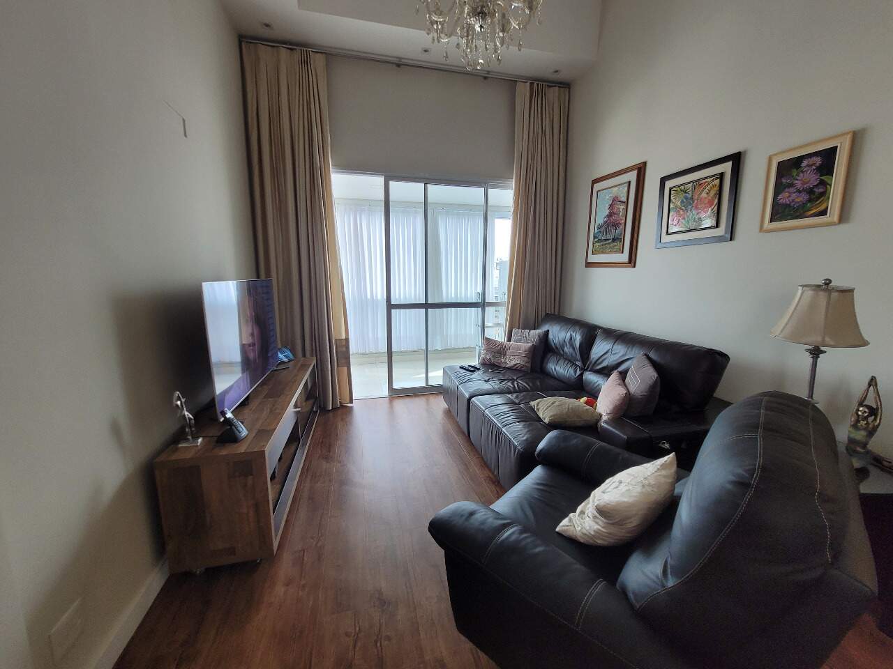 Apartamento duplex à venda no Estreito: