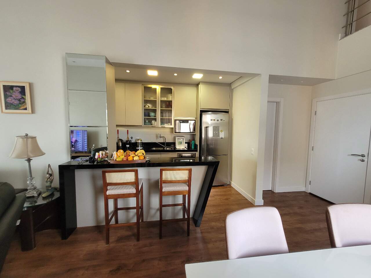 Apartamento duplex à venda no Estreito: