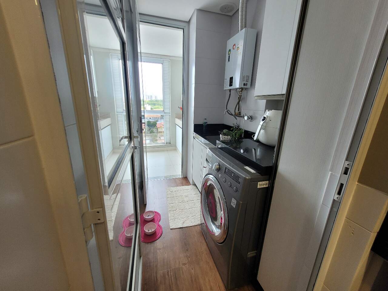 Apartamento duplex à venda no Estreito: