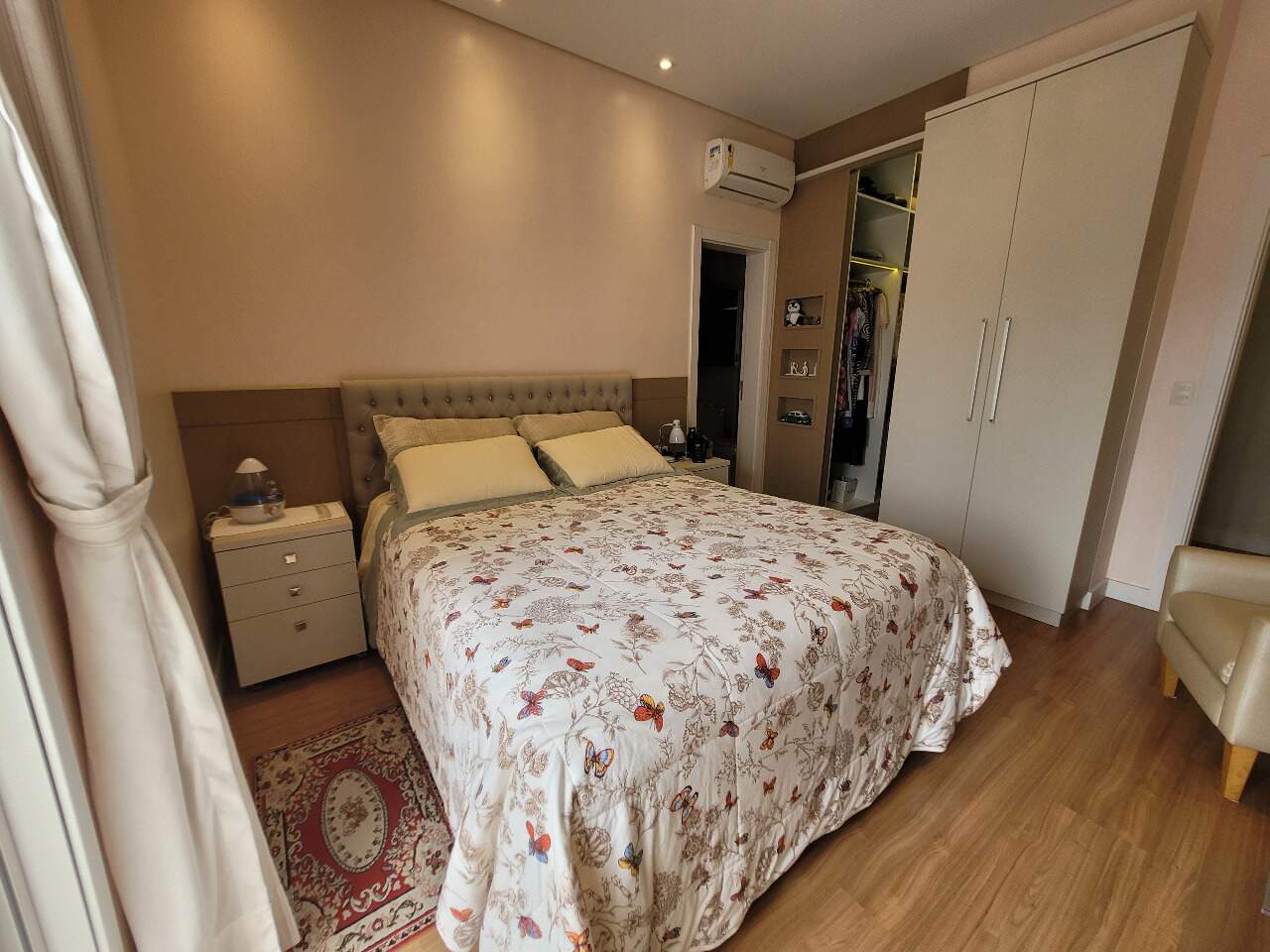Apartamento duplex à venda no Estreito: