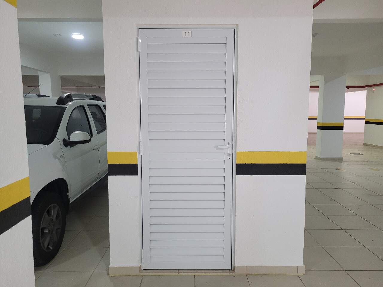 Apartamento duplex à venda no Estreito: