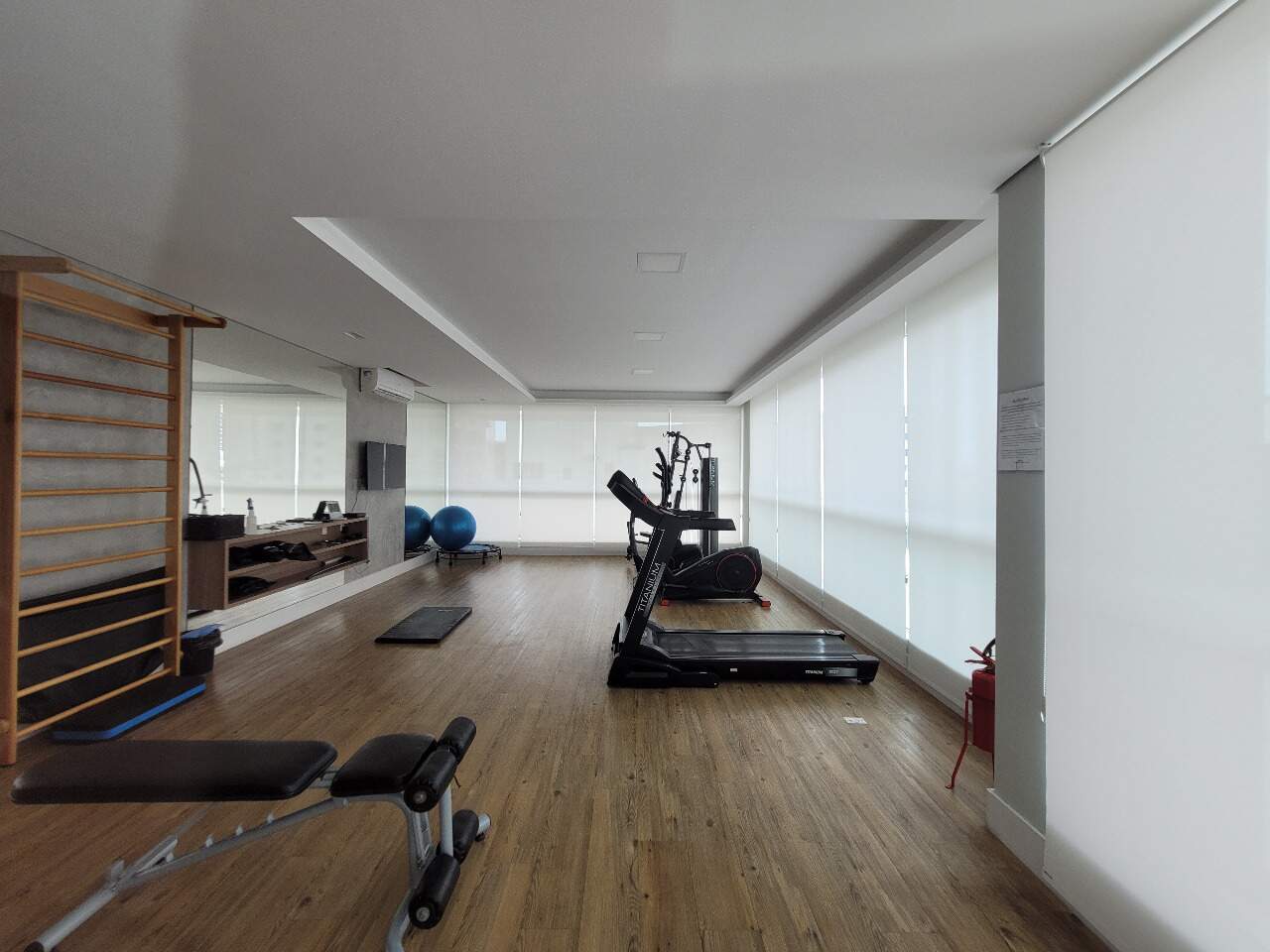 Apartamento duplex à venda no Estreito: