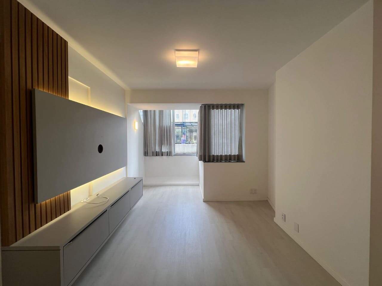 Apartamento para aluguel no Centro: 