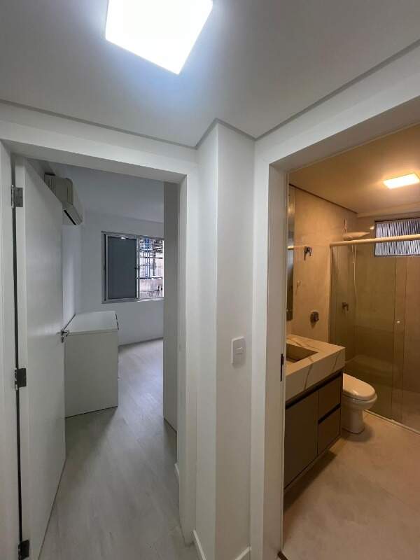 Apartamento para aluguel no Centro: 