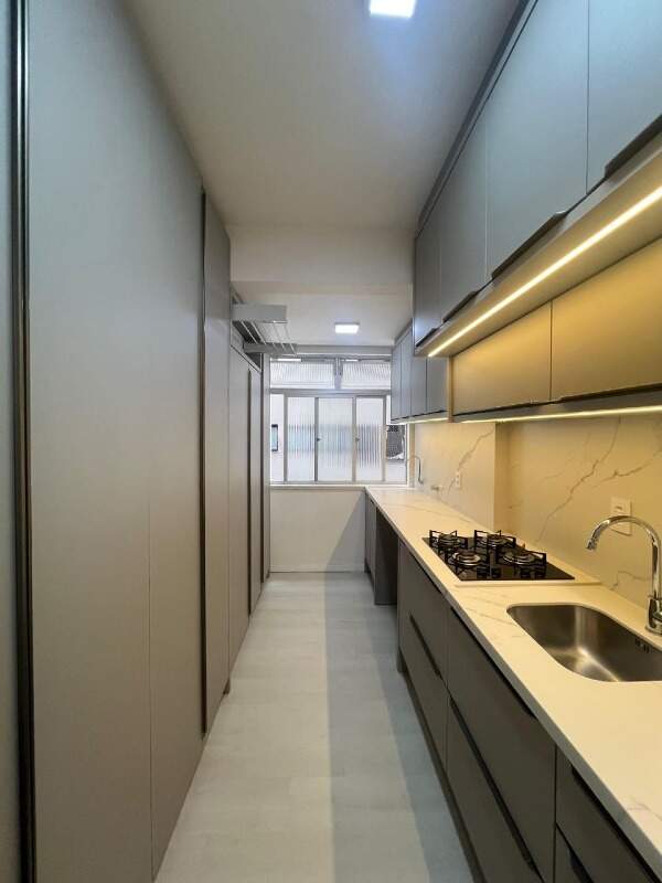 Apartamento para aluguel no Centro: 