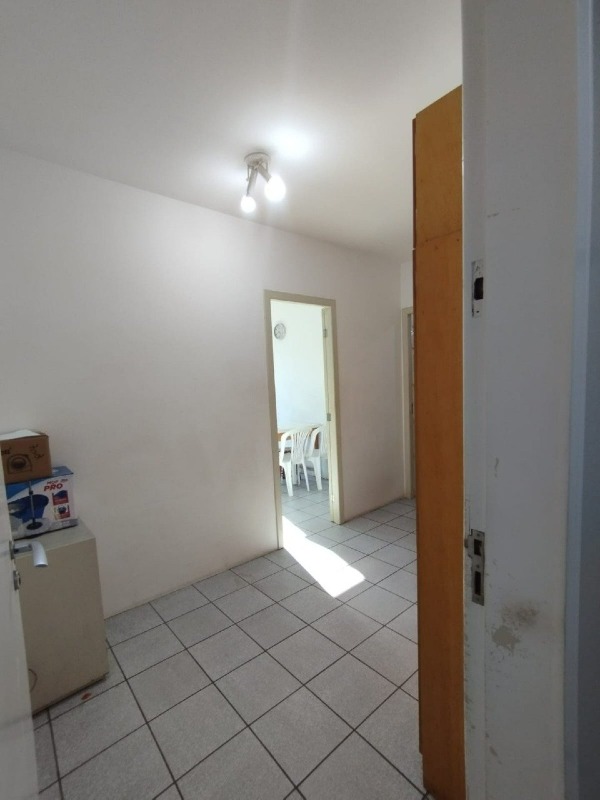 Sala à venda no Trindade: