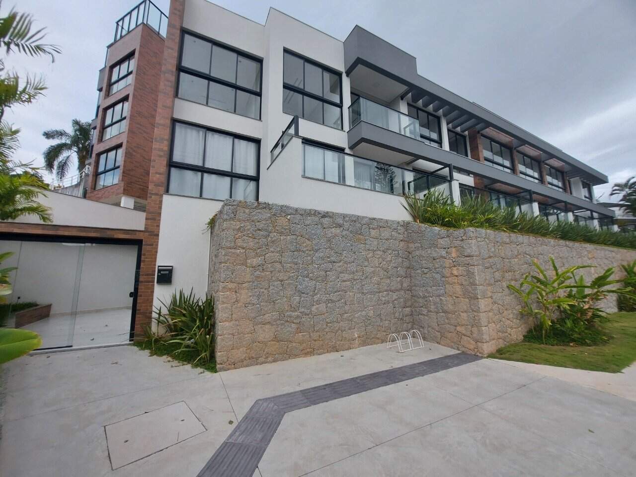 Apartamento à venda no Cacupe: 