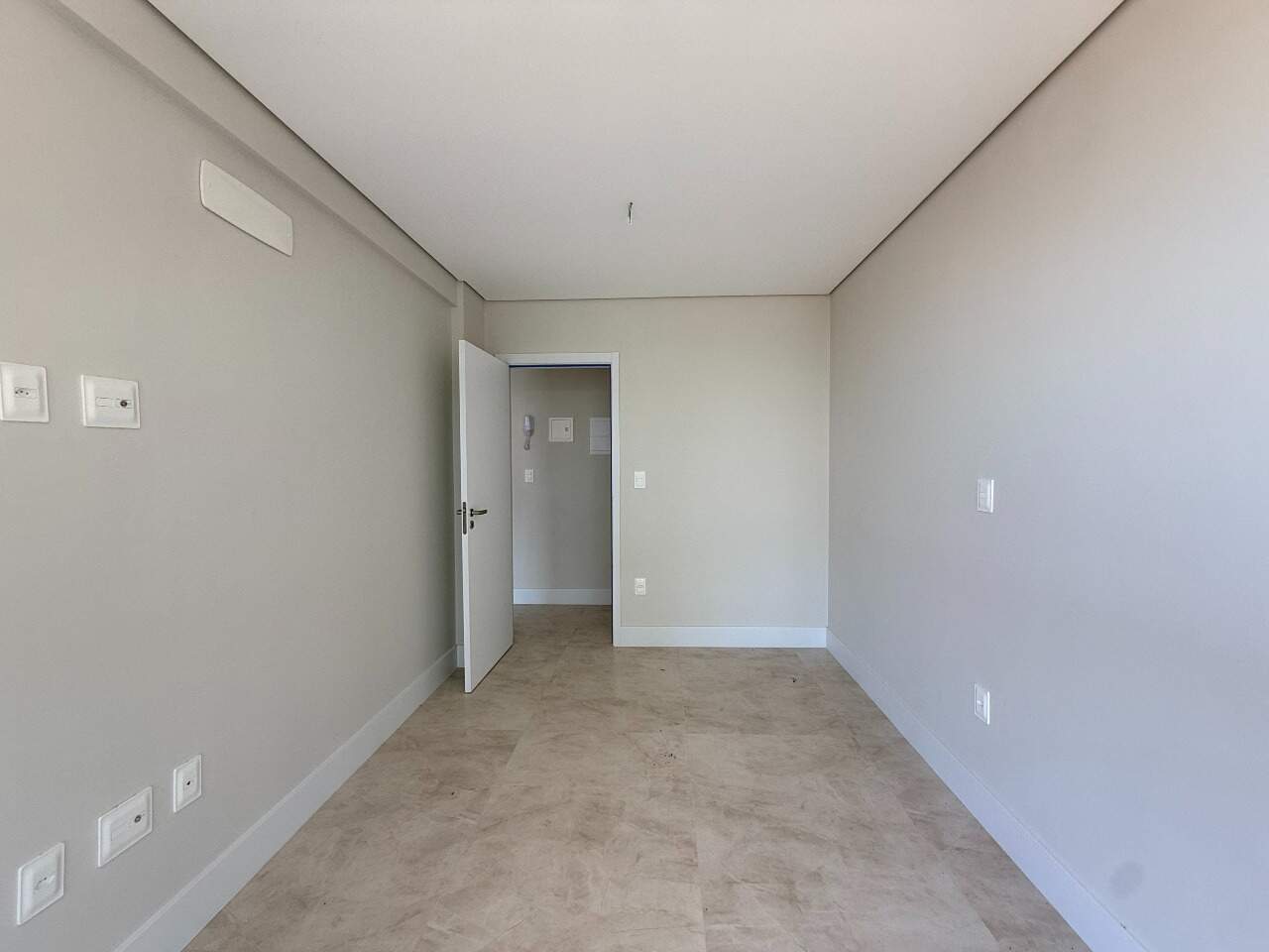 Apartamento à venda no Cacupe: 