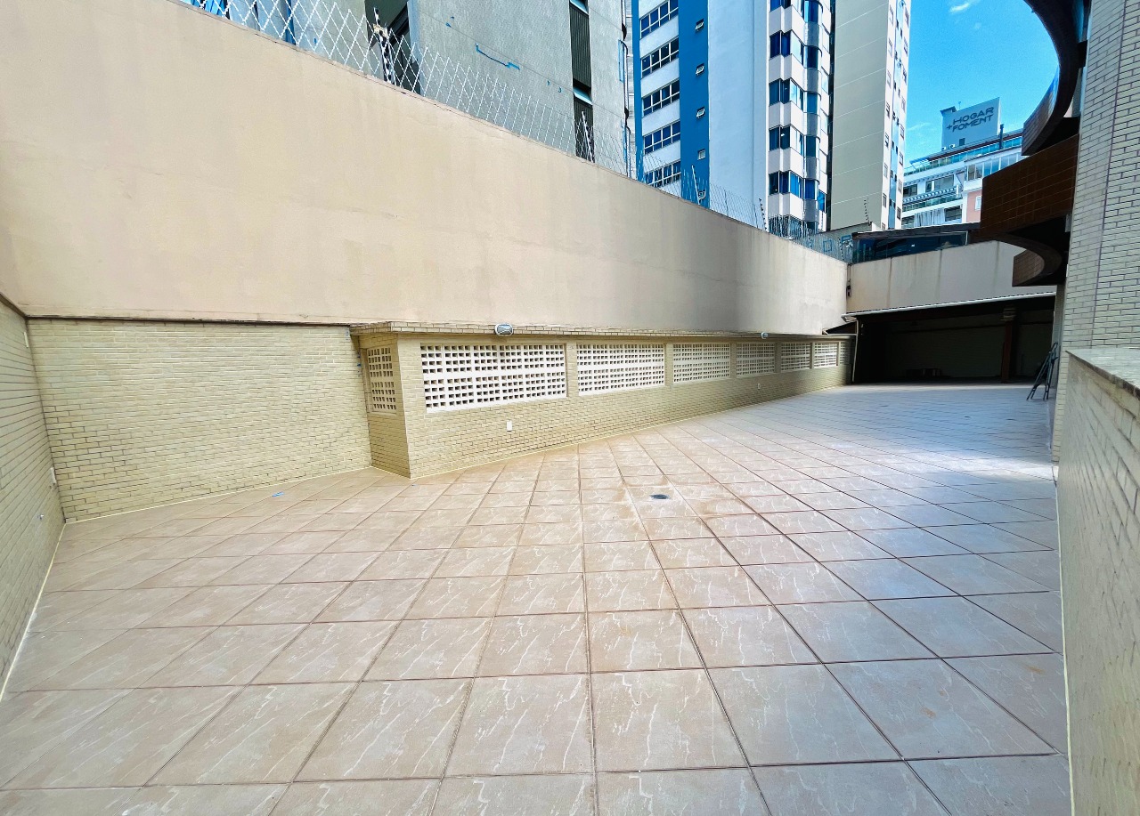 Apartamento Garden à venda no Centro: