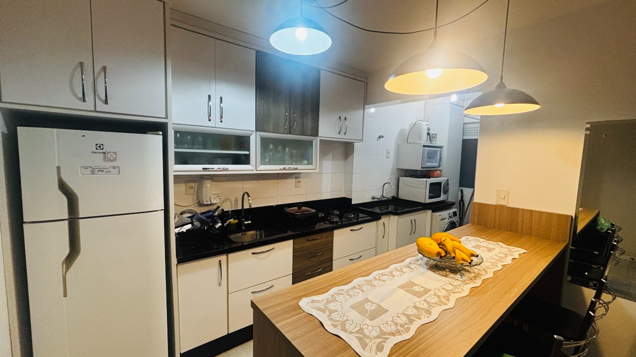 Apartamento à venda no Barreiros: 