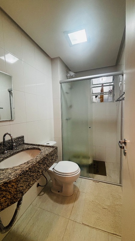 Apartamento à venda no Barreiros: 