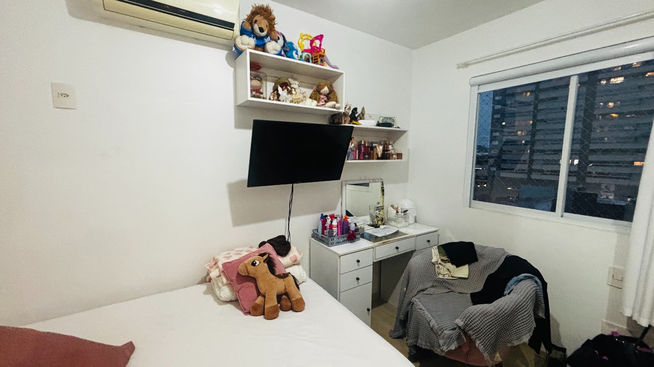 Apartamento à venda no Barreiros: 